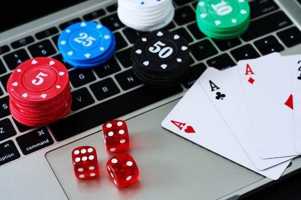 vvvwin777 rút tiền nhanh về ví